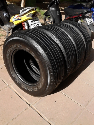255/70R15 MAXXIS BRAVO 600 H/P มี ชุด 4 เส้น TEL.081-427-3941 255/70R15 MAXXIS BRAVO 600 H/P มี ชุด 4 เส้น TEL.081-427-3941
