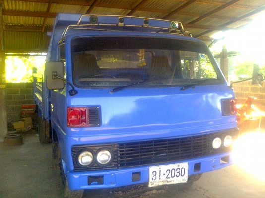 ขายรถดั้มหกล้อมิตซู 295000บาท