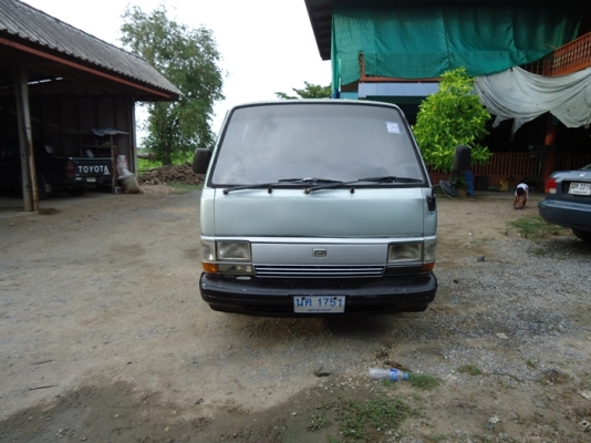 รถตู้  Toyota  hiace  2 คันคับ
