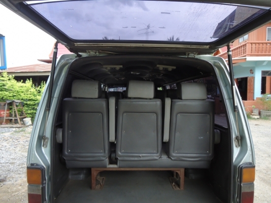 รถตู้  Toyota  hiace  2 คันคับ