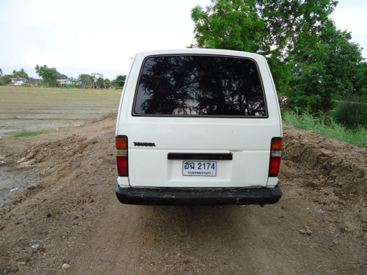 รถตู้  Toyota  hiace  2 คันคับ