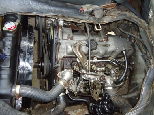 รถตู้  Toyota  hiace  2 คันคับ