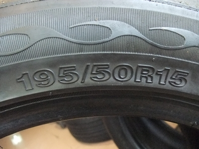 ยาง Thunderer 195/50/15 ปี 11