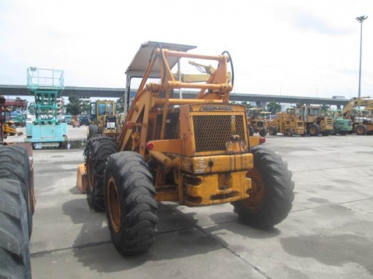 ขายรถตักล้อยาง KOMATSU  SD20P-4