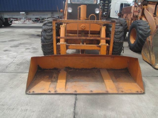 ขายรถตักล้อยาง KOMATSU  SD20P-4