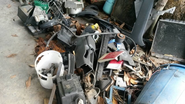 ขายอะไหล่ มิตซูท้ายเบน โตโยต้าโซรูน่า อุปกรหลายอย่าง เครื่องเกียร์ และอื่นๆ แยกขายคับ สนใจตัวไหนโทถามมาคับ ขายอะไหล่ มิตซูท้ายเบน โตโยต้าโซรูน่า อุปกรหลายอย่าง เครื่องเกียร์ และอื่นๆ แยกขายคับ สนใจตัวไหนโทถามมาคับ