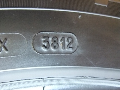 ยาง Michelin 235/55/17 ปี 12