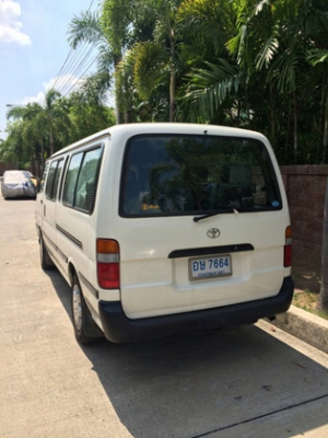 +++ รถตู้ TOTOTA COMMMUTER รถบ้านมือเดียว