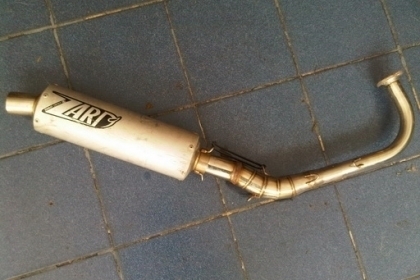 ท่อสแตนเลสแต่ง Zard คอฮอนด้า สภาพสวย มีของแถมด้วยคับ!!