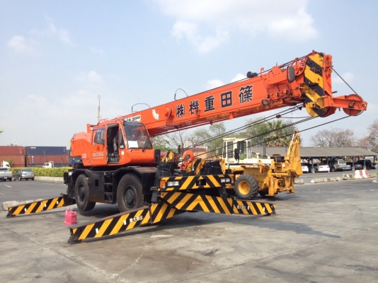 ขายรถเครน TANADO TR250M 6 25 ตัน 4 ล้อ รถเก่านอกไม่เคยใช้งานในไทย ราคา 6500000