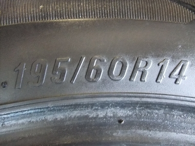 ยาง Maxxis 195/60/14 ปี 11