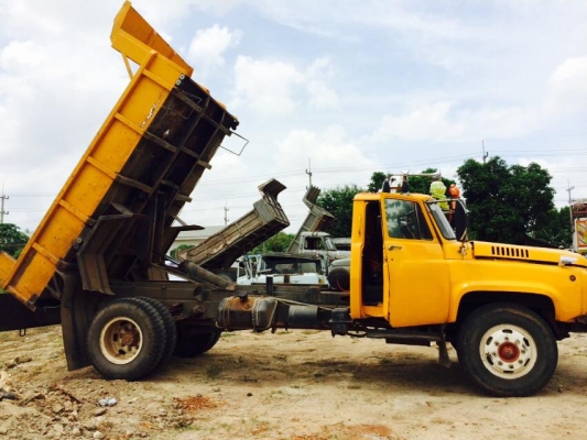 ขายรถดั๊ม nisson UD เครื่องเดิม ช่วงล่างเดิม 160 แรง แคซซีสวย พวงมาลัยพาวเวอร์