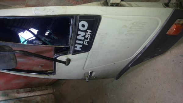 ประตูสิงค์ไฮเทคข้างขวาอุปกรณ์แผงข้างเป็นกระจกไฟฟ้า ประตูสิงค์ไฮเทคข้างขวาอุปกรณ์แผงข้างเป็นกระจกไฟฟ้า