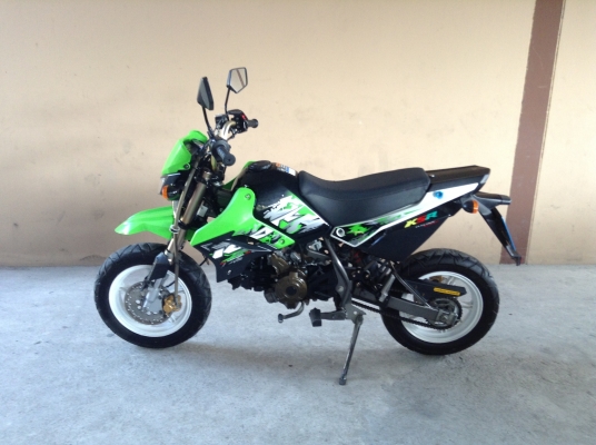 ขาย!!! KSRตัวใหม่ สต๊าทมือ สภาพสวยใช้น้อย ล้อแม็ก ปี56 รถเครื่องดีคับ ทะเบียนครบ ภาษีไม่หมด