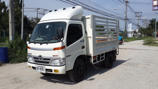 ขาย หกล้อจิ๋วช่วงทำดั๊ม ปี55 รถใช้หมื่นกว่าโล (รถห้างครับ)