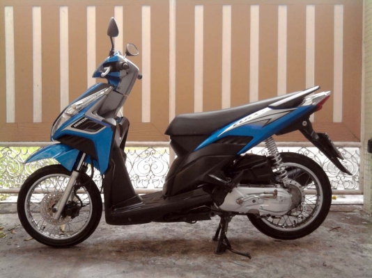 ขออนุญาติขาย Honda CLICK-i เดิมๆ โอนให้ฟรีครับ ขออนุญาติขาย Honda CLICK-i เดิมๆ โอนให้ฟรีครับ