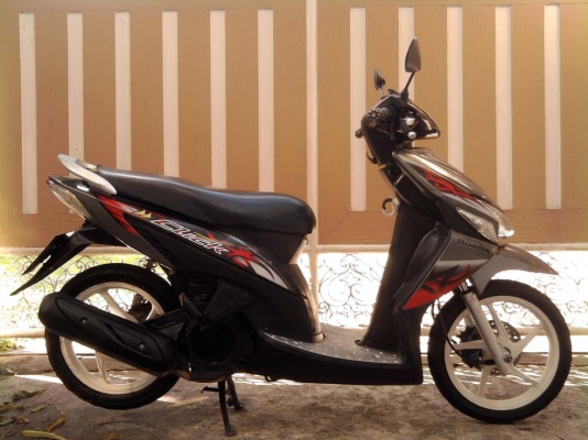 ขออนุญาติขาย Honda Click Combi Brake ตัวTOP ล้อแม็ก สีพิเศษไม่ซ้ำใคร