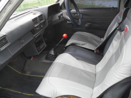 ขาย toyota hero พร้อมใช้ 1 คันครับ