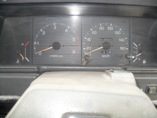 ขาย toyota hero พร้อมใช้ 1 คันครับ ขาย toyota hero พร้อมใช้ 1 คันครับ