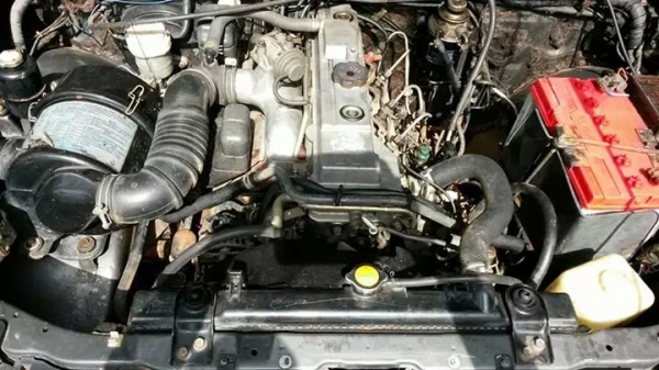 รถขุด komatsu pc20-6 สภาพดีๆ