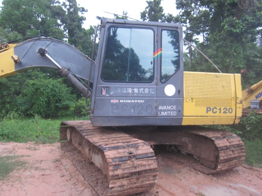 ขายแบคโฮ KOMATSU 3 ตัว  (เจ้าของขายเอง) 0817395629