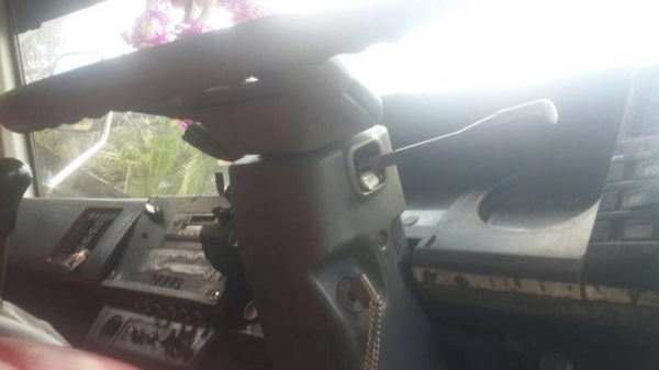 รถอีซูซุ 10 ล้อ ตู้เย็น FVM 195 แรงม้า. ปี 38 สนใจติดต่อ 081 - 6079515 รถอีซูซุ 10 ล้อ ตู้เย็น FVM 195 แรงม้า. ปี 38 สนใจติดต่อ 081 - 6079515