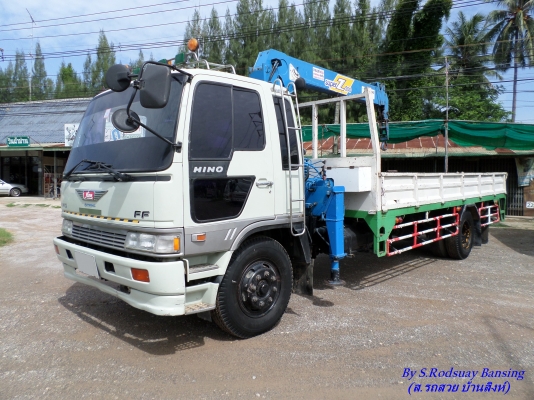 ขาย 6 ล้อ ฮีโน่ สิงไฮเทค เครน 5 ตัน 195 แรง ยาว 7.20 ม. ปี 1996 สภาพสวยเดิมเครื่องดี พร้อมใช้งาน ชมก่อนได้ครับ สนใจติดต่อ 081-9425443