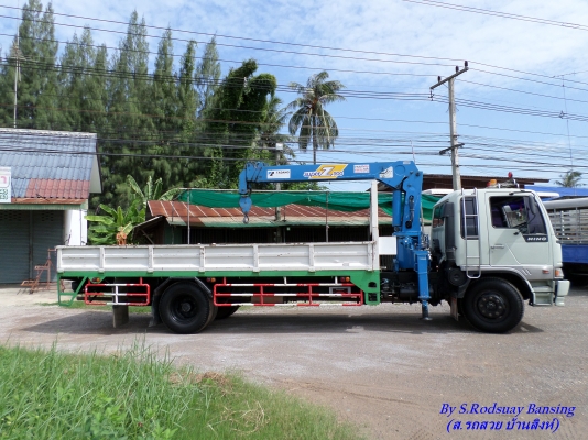 ขาย 6 ล้อ ฮีโน่ สิงไฮเทค เครน 5 ตัน 195 แรง ยาว 7.20 ม. ปี 1996 สภาพสวยเดิมเครื่องดี พร้อมใช้งาน ชมก่อนได้ครับ สนใจติดต่อ 081-9425443