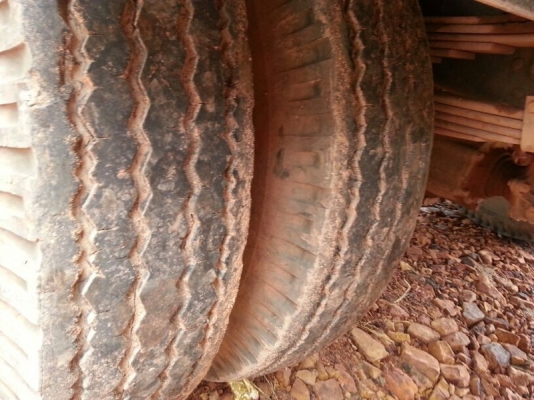 รถฮีโน่ 6 ล้อดั้ม 150 แรงม้า. ปี 50 สนใจติดต่อ 081 - 6079515 รถฮีโน่ 6 ล้อดั้ม 150 แรงม้า. ปี 50 สนใจติดต่อ 081 - 6079515