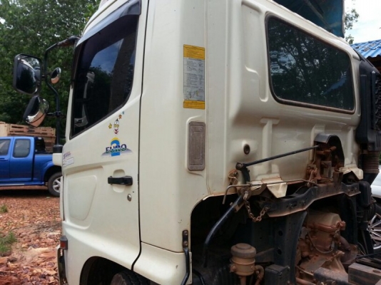 รถฮีโน่ 6 ล้อดั้ม 150 แรงม้า. ปี 50 สนใจติดต่อ 081 - 6079515 รถฮีโน่ 6 ล้อดั้ม 150 แรงม้า. ปี 50 สนใจติดต่อ 081 - 6079515