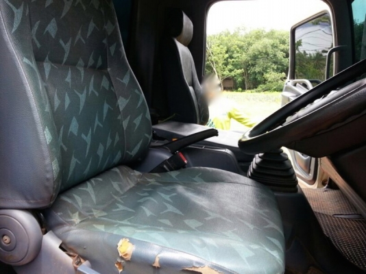 รถฮีโน่ 6 ล้อดั้ม 150 แรงม้า. ปี 50 สนใจติดต่อ 081 - 6079515 รถฮีโน่ 6 ล้อดั้ม 150 แรงม้า. ปี 50 สนใจติดต่อ 081 - 6079515