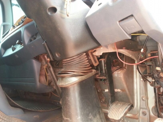 รถฮีโน่ 6 ล้อดั้ม 150 แรงม้า. ปี 50 สนใจติดต่อ 081 - 6079515 รถฮีโน่ 6 ล้อดั้ม 150 แรงม้า. ปี 50 สนใจติดต่อ 081 - 6079515