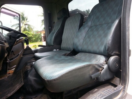 รถฮีโน่ 6 ล้อดั้ม 175 แรงม้า. ปี 53  ( รถวิ่ง 12x,xxx กม. )  สนใจติดต่อ  081 - 6079515