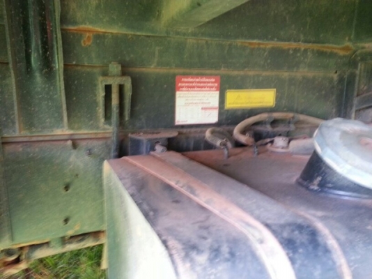 รถฮีโน่ 6 ล้อดั้ม 175 แรงม้า. ปี 53  ( รถวิ่ง 12x,xxx กม. )  สนใจติดต่อ  081 - 6079515