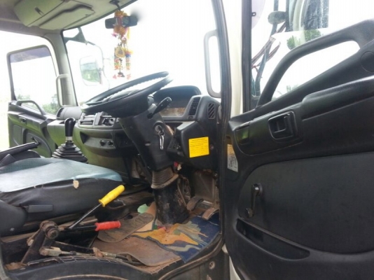 รถฮีโน่ 6 ล้อดั้ม 175 แรงม้า. ปี 53  ( รถวิ่ง 12x,xxx กม. )  สนใจติดต่อ  081 - 6079515