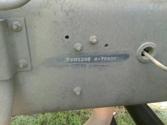 รถอีซูซุ  10  ล้อ ตู้เย็น FVM  230 แรงม้า. ปี 49  ( รถวิ่ง 2xx,xxx กว่า กม. )  สนใจติดต่อ  081 - 6079515