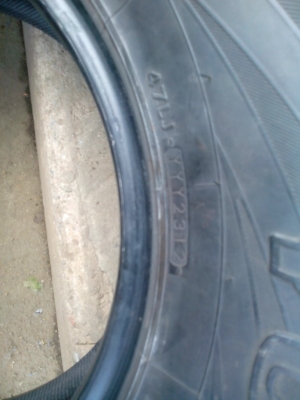 ขายยาง Yokohama  HT/S ขนาด 265/70/16   สภาพสวยๆเลยครับ