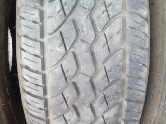 ขายยาง Yokohama  HT/S ขนาด 265/70/16   สภาพสวยๆเลยครับ