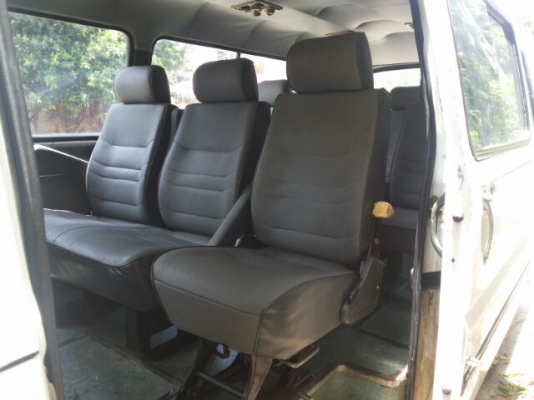 TOYOTA ตู้ ไทยรุ่ง เครื่อง 2 แอล ฝาดำ แน่น พาวเวอร์พร้อม ช่วงยาว ปี95 TOYOTA ตู้ ไทยรุ่ง เครื่อง 2 แอล ฝาดำ แน่น พาวเวอร์พร้อม ช่วงยาว ปี95