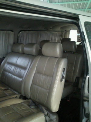 ขาย รถตู้ SuperCustom เครื่องเบนซิล 2500 ตัวTop ปี2004