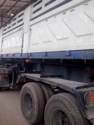 ขายเทนเลอร์  ISUZU 240แรง เกียร์ฟูลเลอร์