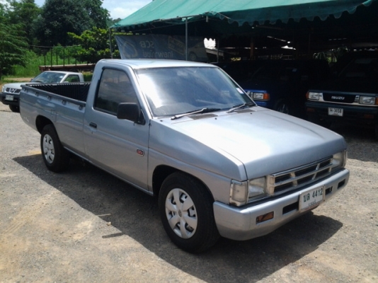 ขาย big M ฝาแดง ปี 94 เครื่องดี คัตซีสวย แอร์หนาว ยางใหม่4เส้นปี13พร้อมๆ