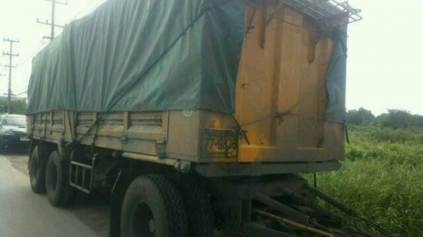 ขายด่วน Hino Meca 320 ปี 48 (3 พ่วงดั้มแม่ลูก) ขายด่วน Hino Meca 320 ปี 48 (3 พ่วงดั้มแม่ลูก)