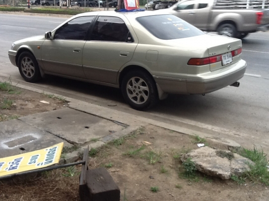 ปลับราคาครับ179,000ขายด่วนครับToyota camry ไม้บรรทัด