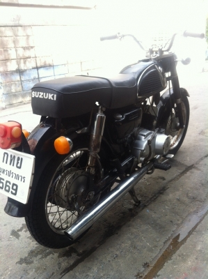 ขายถูก suzuki k125 เดิมๆทะเบียนเเท้ภาษีเต็มโอนได้ 19500