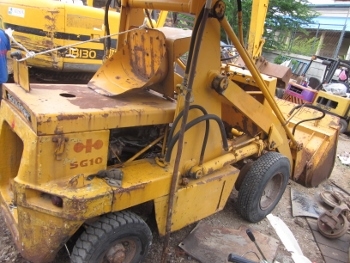 มาอีกแล้วครับ - รถตัก มือสองญี่ปุ่น สภาพพร้อมใช้งาน ยี่ห้อยอดฮิต KOMATSU เครื่องเบนซิน 4 สูบ