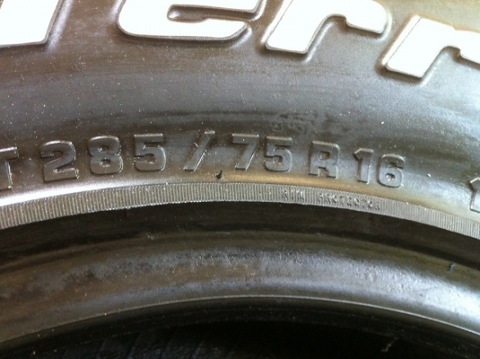 ขายยาง bf mud 285-75-16 ถูกๆครับ