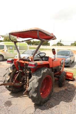 มาแล้ว KUBOTA L3408 ตามสภาพ เครื่องแห้ง เดิมๆ ติดใบมีด มาแล้ว KUBOTA L3408 ตามสภาพ เครื่องแห้ง เดิมๆ ติดใบมีด