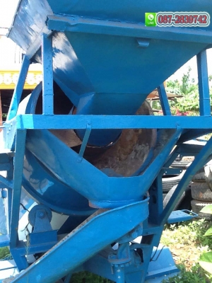 ขายโม่ปูน ขนาด 2.5 คิว ถอดออกจากรถ 6 ล้อ ขนาดกลาง ISUZU 115 แรงม้า