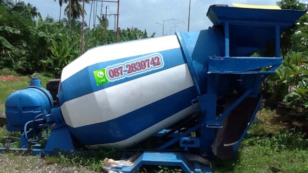 ขายโม่ปูน ขนาด 2.5 คิว ถอดออกจากรถ 6 ล้อ ขนาดกลาง ISUZU 115 แรงม้า